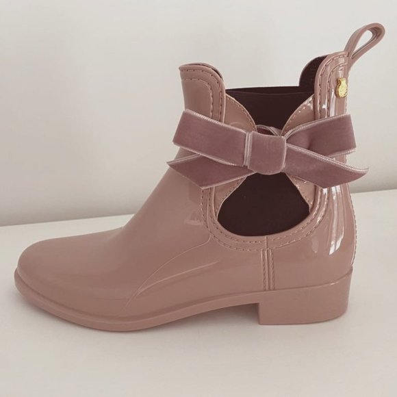 Brand new Lemon Jelly cute rain boot, size: 9 - Picture 2 of 6